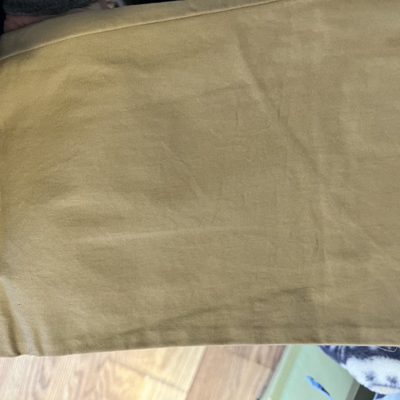 Khakis by Gap, size 2, chinos, classic tan color, NEVER WORN - Picture 3 of 6